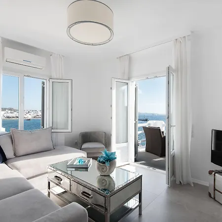 Riva Suites - Adults Only