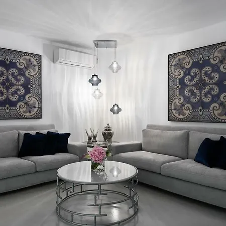 Riva Suites - Adults Only