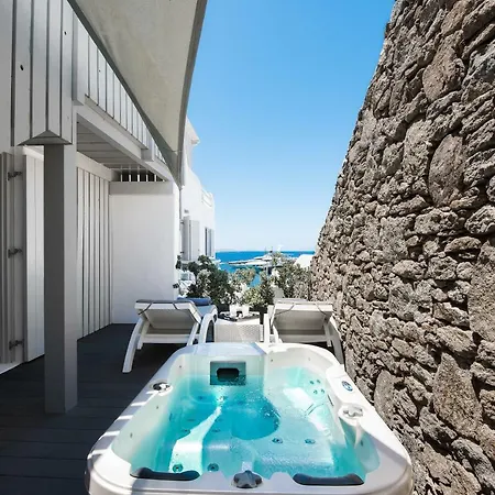 Riva Suites - Adults Only Apartment