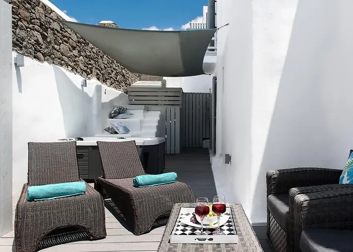 Riva - Adults Only *